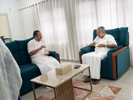 Diplomatic outreach: Satheesan calls on Vijayan, chats over a cup of tea