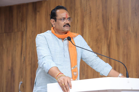 Gujarat minister Jitu Vaghani cancels US visit after PM Modi’s appeal to avoid foreign travel