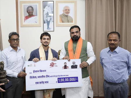 Bihar govt honours Ishan Kishan with Rs 1 crore for T20 World Cup heroics (Lead)