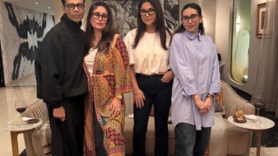 Maheep Kapoor shares picture with Kareena, Karan, Karisma: Some friendships are forever