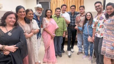 Rupali Ganguly, Sumeet Raghavan & team Sarabhai reunite, miss ‘Naradmuni’ Satish Shah