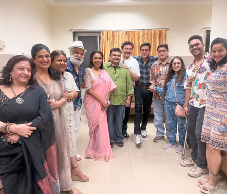 Rupali Ganguly, Sumeet Raghavan & team Sarabhai reunite, miss ‘Naradmuni’ Satish Shah