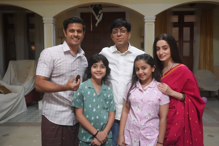 Neil Bhatt’s ‘Mr. & Mrs. Parshuram’ hits 100 episodes, Shambhavi Singh says ‘heart’s filled with gratitude’