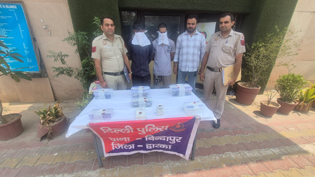 Two criminals, one receiver held in Dwarka theft case; stolen jewellery, cash recovered