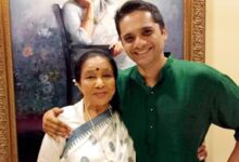 Chintu Bhosle recalls how Asha Bhosle pranked audience, announced him as her ‘boyfriend’ Chintu Bhosle recalls how Asha Bhosle pranked audience, announced him as her ‘boyfriend’