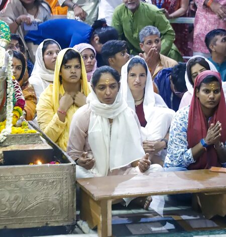 Indian women’s team players seek blessings at Mahakal temple ahead of T20 World Cup 2026