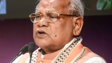 Jitan Ram Manjhi reduces convoy vehicle by half after PM Modi’s fuel conservation appeal Jitan Ram Manjhi reduces convoy vehicle by half after PM Modi’s fuel conservation appeal