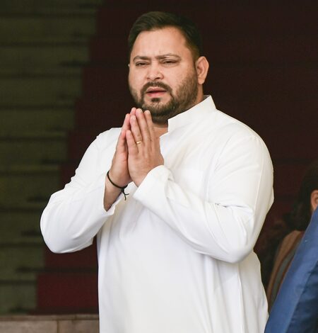 Tejashwi Yadav targets Bihar govt over inflation, alleges entire machinery is busy with photo ops