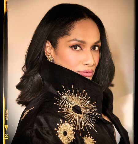 Neena Gupta says ‘Love you baby’ as Masaba Gupta gets closer to her fitness goal