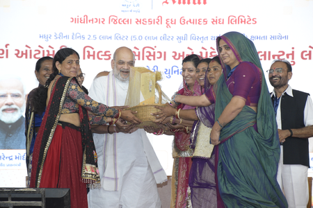 Gujarat’s dairy sector deposits Rs 200 crore daily into women’s bank accounts: HM Amit Shah