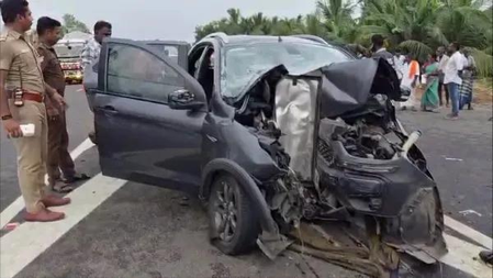 TN: Family of five killed in Madurai highway crash after temple visit