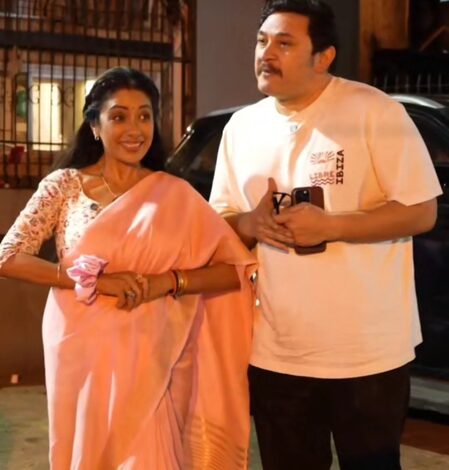 Rupali Ganguly, Rajesh Kumar slip back into Monisha & Rosesh characters from ‘Sarabhai vs Sarabhai’