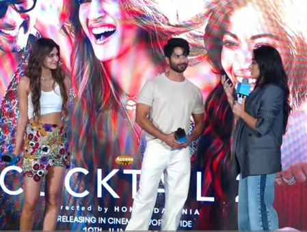 Rashmika Mandanna praises Kriti Sanon, requests comment to be censored later Rashmika Mandanna praises Kriti Sanon, requests comment to be censored later