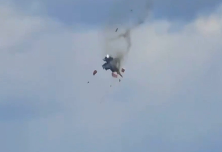 Two US fighter jets collide mid-air at Idaho air show Two US fighter jets collide mid-air at Idaho air show