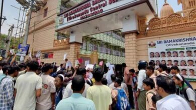 Protest erupts in Jharkhand’s Hazaribagh over Class 10 student’s death, family seeks justice