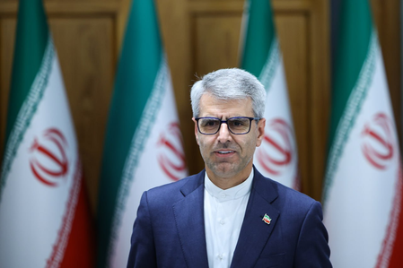 US accepts to waive Iran’s oil sanctions in new negotiation, claims Iranian media