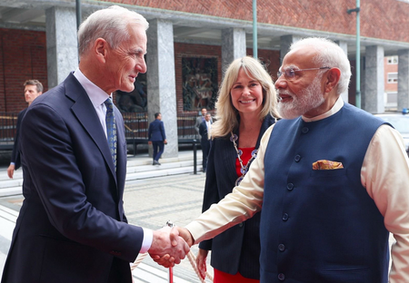 PM Modi attends India-Norway Business and Research Summit, several pacts signed PM Modi attends India-Norway Business and Research Summit, several pacts signed