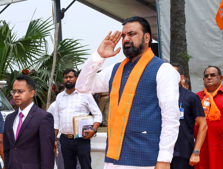 Oppn criticises Bihar CM Choudhary’s ‘ask caste, then fire’ remark; NDA hits back Oppn criticises Bihar CM Choudhary’s ‘ask caste, then fire’ remark; NDA hits back