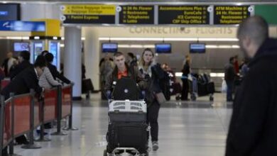 US tightens curbs after American citizen tests positive for Ebola US tightens curbs after American citizen tests positive for Ebola