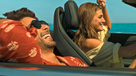 Shahid Kapoor-Kriti Sanon shell out perfect romantic vibes in ‘Mashooqa’ track from ‘Cocktail 2’ Shahid Kapoor-Kriti Sanon shell out perfect romantic vibes in ‘Mashooqa’ track from ‘Cocktail 2’