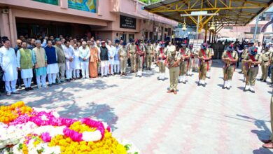 Former U’khand CM Khanduri’s last rites held with full military honours, emotional tributes paid Former U’khand CM Khanduri’s last rites held with full military honours, emotional tributes paid
