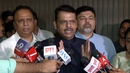 CM Fadnavis lauds Sharad Pawar’s praise for PM Modi, targets opposition CM Fadnavis lauds Sharad Pawar’s praise for PM Modi, targets opposition