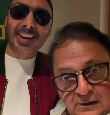 Rakesh Bedi bumps into Sukhbir in Goa; latter greets him with ‘Dhurandhar’ iconic ‘Baccha Hai Tu Mera’ dialogue