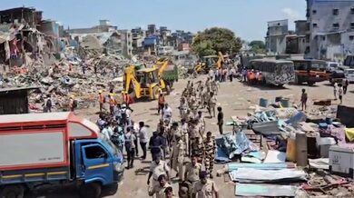 85 pc demolition done as anti-encroachment drive continues in Mumbai’s Bandra amid tight security