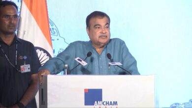 Indian firms must forge JVs with hi-tech US companies: Gadkari Indian firms must forge JVs with hi-tech US companies: Gadkari