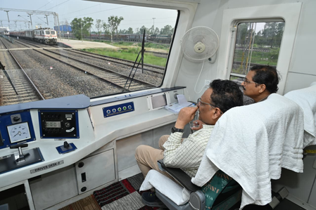 NFR reviews safety, progress of Balurghat-Hili rail project in Bengal