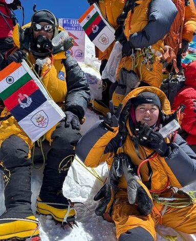 BSF women conquer Mt Everest as force marks diamond jubilee; Amit Shah praises ‘Nari Shakti’ BSF women conquer Mt Everest as force marks diamond jubilee; Amit Shah praises ‘Nari Shakti’