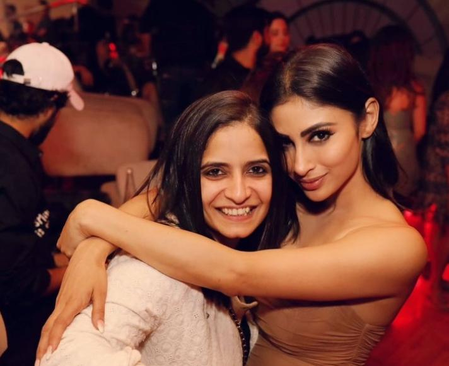 Amidst divorce news, Mouni Roy celebrates BFF’s birthday mid-air with in-flight cake & decor
