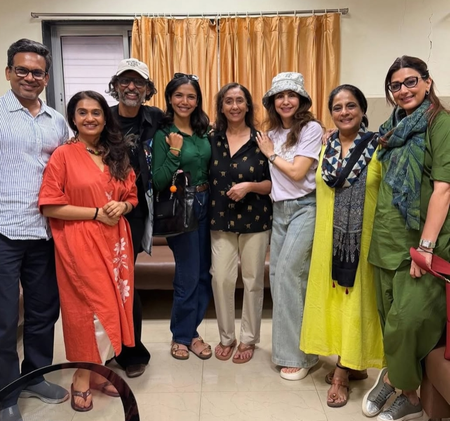 Urmila Matondkar, Sonali Bendre and Shriya Pilgaonkar step out for a ‘play date’ Urmila Matondkar, Sonali Bendre and Shriya Pilgaonkar step out for a ‘play date’