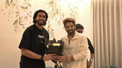 Venkatesh Iyer meets Allu Arjun, gifts a signed jersey to the Pushpa actor’s son