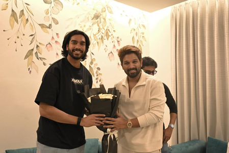 Venkatesh Iyer meets Allu Arjun, gifts a signed jersey to the Pushpa actor’s son Venkatesh Iyer meets Allu Arjun, gifts a signed jersey to the Pushpa actor’s son
