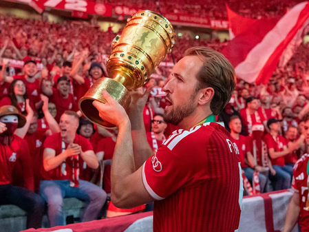 Kane’s hat-trick steers Bayern to domestic double with German Cup win Kane’s hat-trick steers Bayern to domestic double with German Cup win