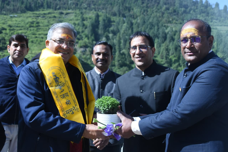 CEC Gyanesh Kumar in Uttarkashi’s Kharsali to offer prayers at Yamunotri Dham CEC Gyanesh Kumar in Uttarkashi’s Kharsali to offer prayers at Yamunotri Dham
