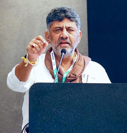 New leadership a positive step: Cong leaders back Shivakumar for K’taka CM post