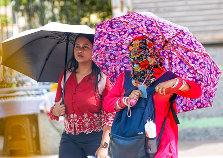 IMD issues yellow alert for Delhi for next three days; temperatures may touch 46 degrees