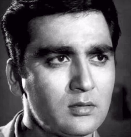 Jackie Shroff remembers Sunil Dutt & music composer Laxmikant on their death anniversaries Jackie Shroff remembers Sunil Dutt & music composer Laxmikant on their death anniversaries