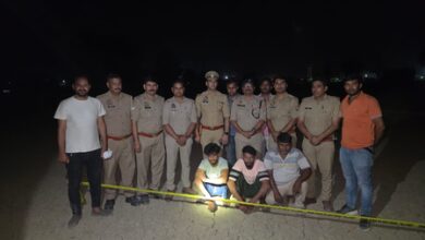 Three cattle thieves injured in police encounter in UP’s Mathura; cash, weapons recovered Three cattle thieves injured in police encounter in UP’s Mathura; cash, weapons recovered