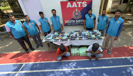 Delhi Police bust Bangladesh-linked mobile trafficking syndicate, recover 163 stolen phones Delhi Police bust Bangladesh-linked mobile trafficking syndicate, recover 163 stolen phones