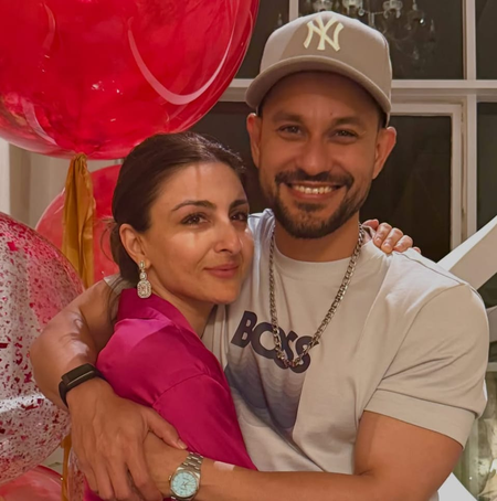 Soha Ali Khan shares glimpses of birthday celebration of her ‘favourite human’ Kunal Kemmu Soha Ali Khan shares glimpses of birthday celebration of her ‘favourite human’ Kunal Kemmu