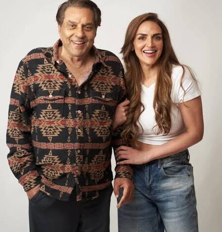 Esha Deol wishes Dharmendra was there in his ‘crisp white shirt & blue suit’ to collect his Padma award Esha Deol wishes Dharmendra was there in his ‘crisp white shirt & blue suit’ to collect his Padma award