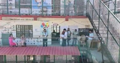 Polling underway for first phase of 1,293 gram panchayats in Himachal Polling underway for first phase of 1,293 gram panchayats in Himachal