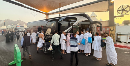 Indian pilgrims reach Arafat as core Haj rituals begins in Saudi Arabia