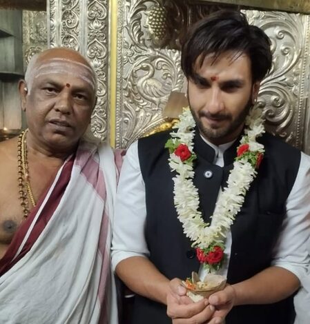 After FWICE boycott Ranveer Singh offers prayers at the Chamundeshwari Temple