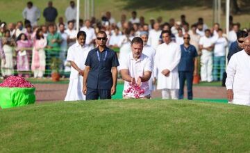 Rahul Gandhi, Kharge pay homage to India’s first PM Jawaharlal Nehru on his death anniversary