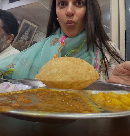 Neha Dhupia dives into authentic chole bhature, seeks blessings at Golden Temple in Amritsar Neha Dhupia dives into authentic chole bhature, seeks blessings at Golden Temple in Amritsar