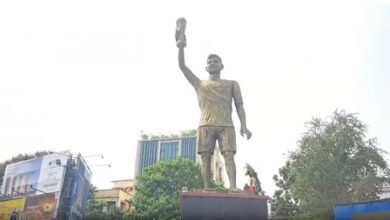 Wobbly Messi statue in Kolkata’s Lake Town turns symbol of TMC’s fall in West Bengal Wobbly Messi statue in Kolkata’s Lake Town turns symbol of TMC’s fall in West Bengal